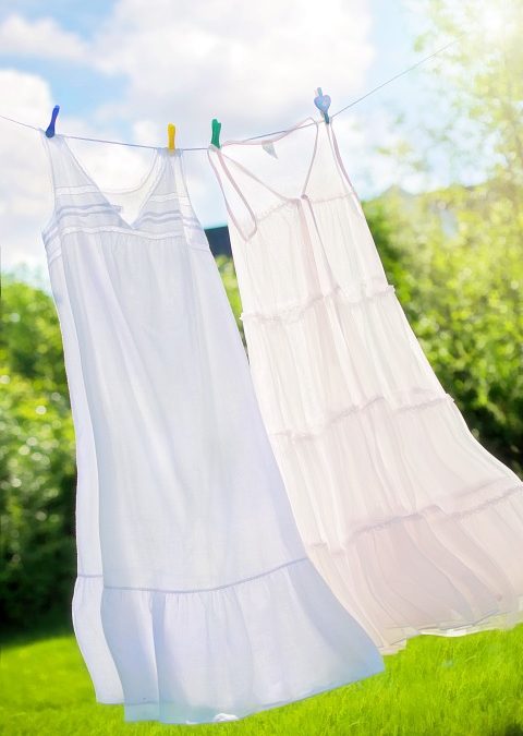 BLEACH 101 – Surprising ways to whiten and brighten your clothes